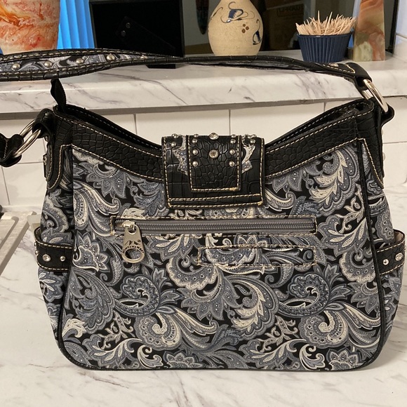 Fabric grey & black MontanaWest shoulder bag w/ exterior side pockets; UNIQUE! - Picture 3 of 5